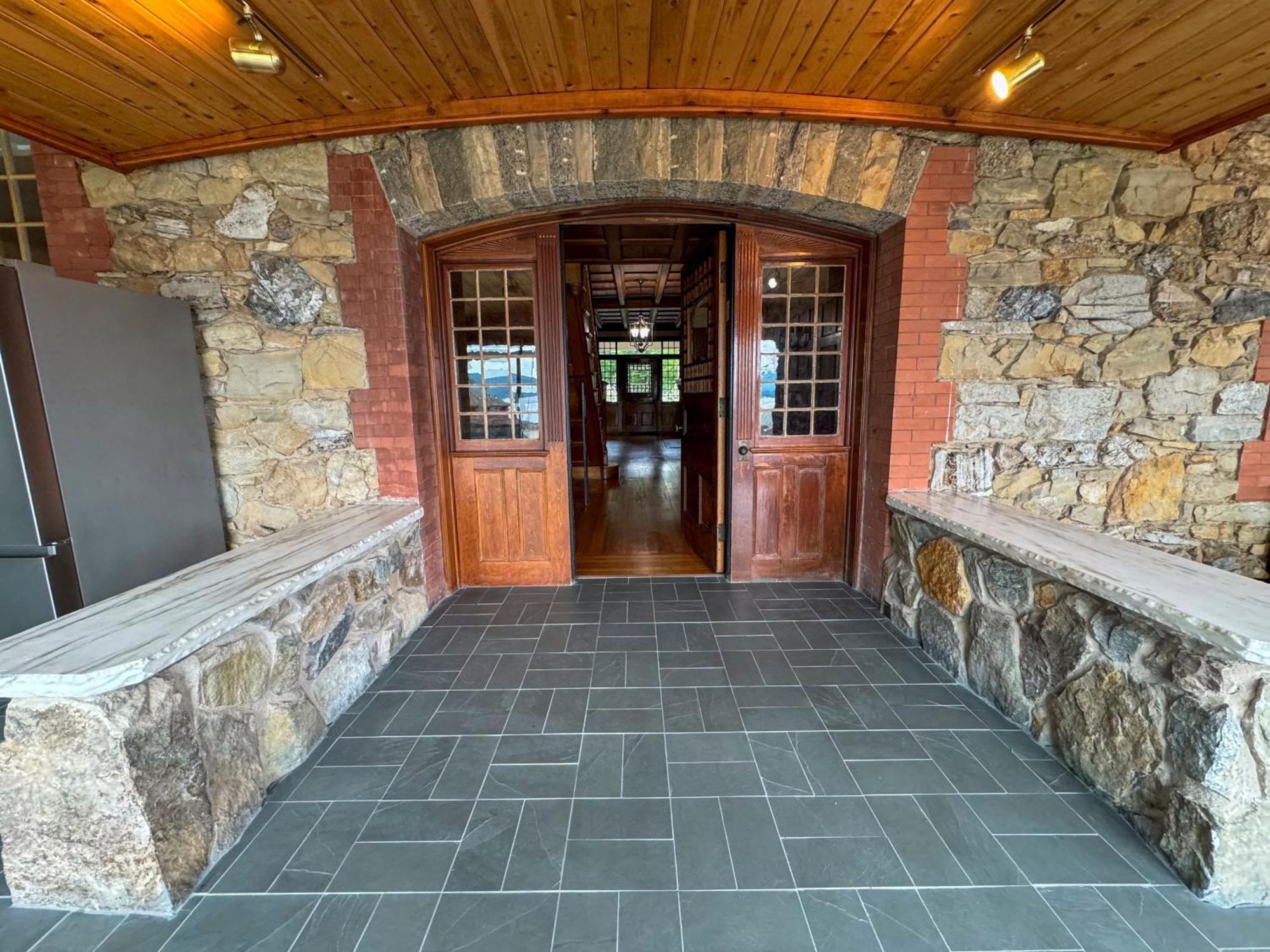 Depe Dene Lakeside Resort Lac George Extérieur photo