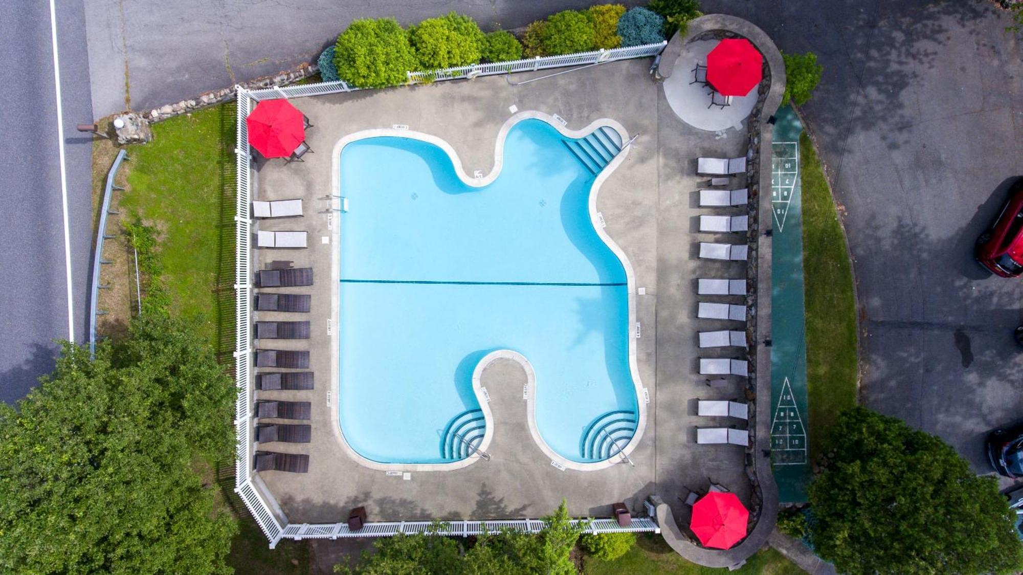 Depe Dene Lakeside Resort Lac George Extérieur photo